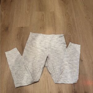 Lululemon leggings - cropped